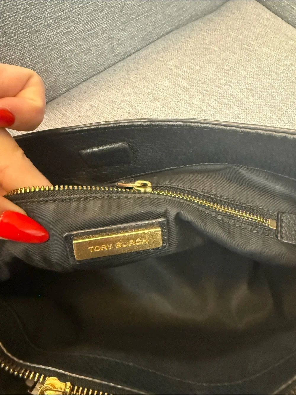 $495 Tory Burch Black McGraw Leather Slouchy Chain Tote